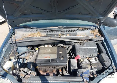 2001 Toyota Sienna Le from USA, damaged, VIN 4T3ZF13C21U393885